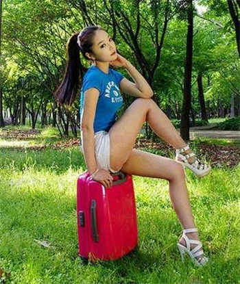 歪歪电影奇妙的美发沙龙