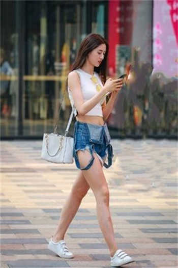 彭十六图片霸气