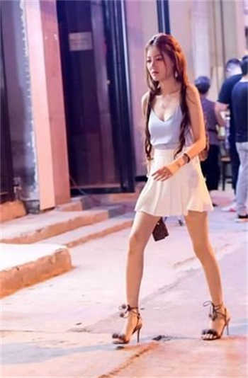 正在播放女友宾馆开房