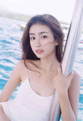 精东苏小小几岁