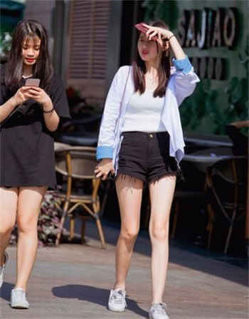 闺蜜嫉妒我有个好男友