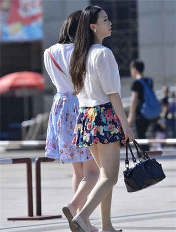 办公室天真的妻子全文