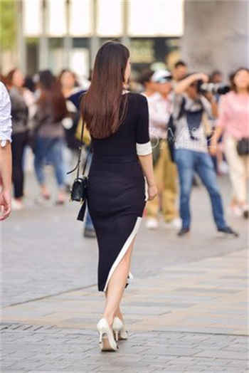 阿庆妈妈的婚纱