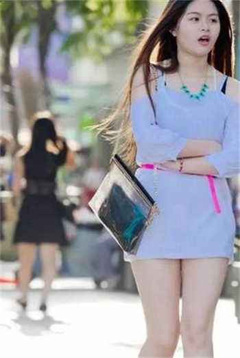 跪趴撅起小洞微颤
