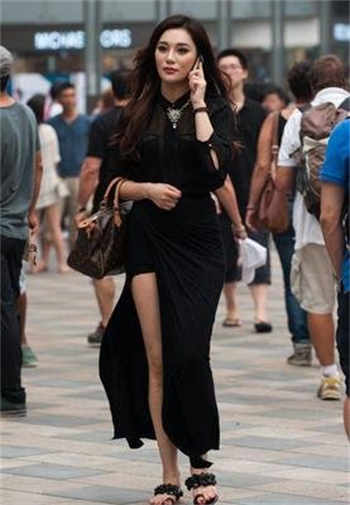 丈夫晋升和妻子领导木兰