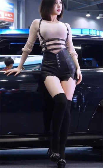 萌白酱微甜弥漫小熊套装