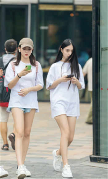 我的清纯女友与老士官