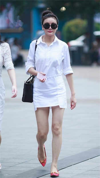 电摩车女1一4视频