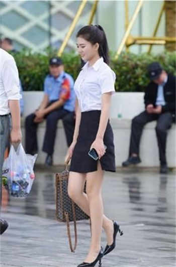 妻子是酒店销售经理