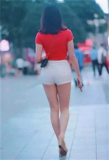 唔嗯 好热 好难受耽美